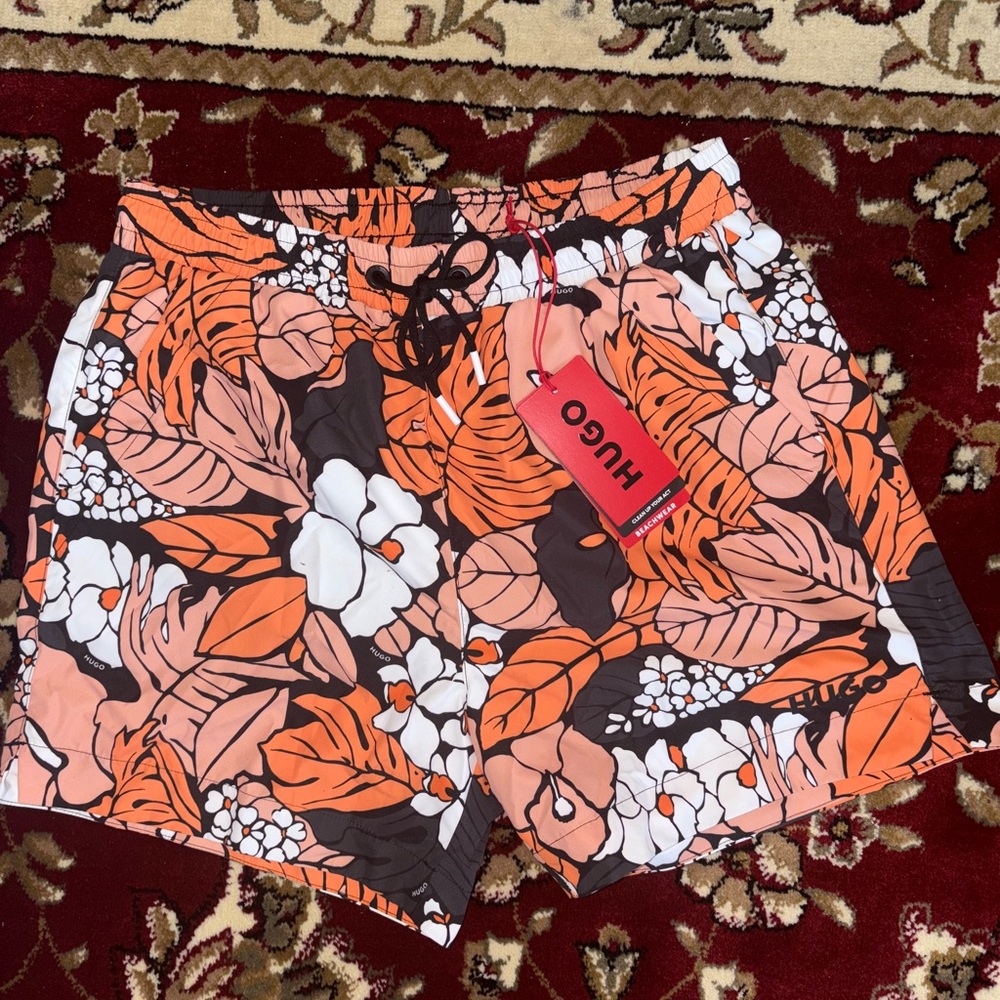 HUGO Athletic Shorts Orange and Black Dynamic Design